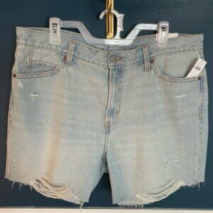 NWT Old Navy High Rise Slouchy Straight Shorts